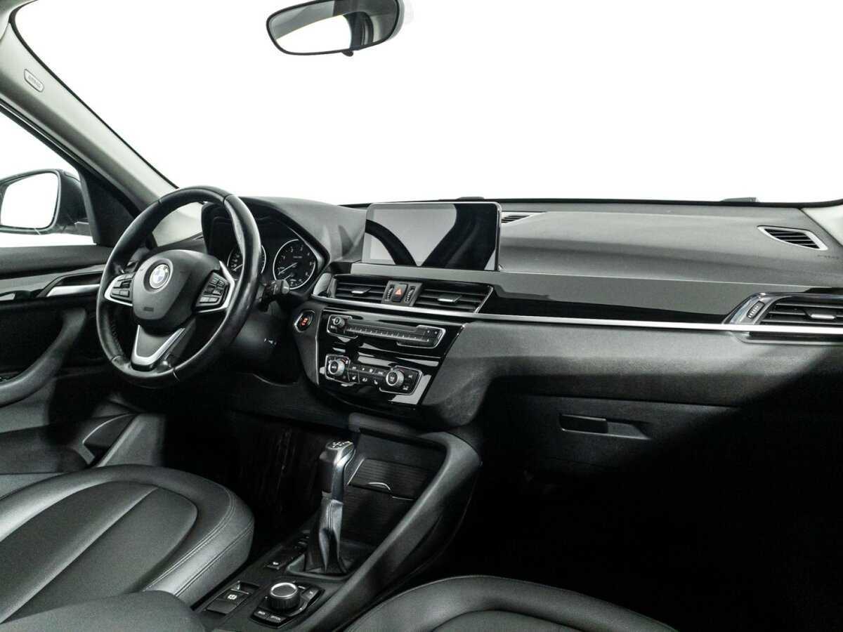 BMW X1 с пробегом — 2017 год. Фото: #8