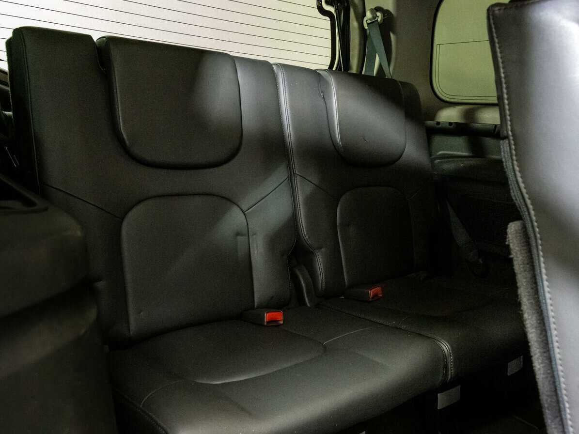 Nissan Pathfinder с пробегом — 2010 год. Фото: #15