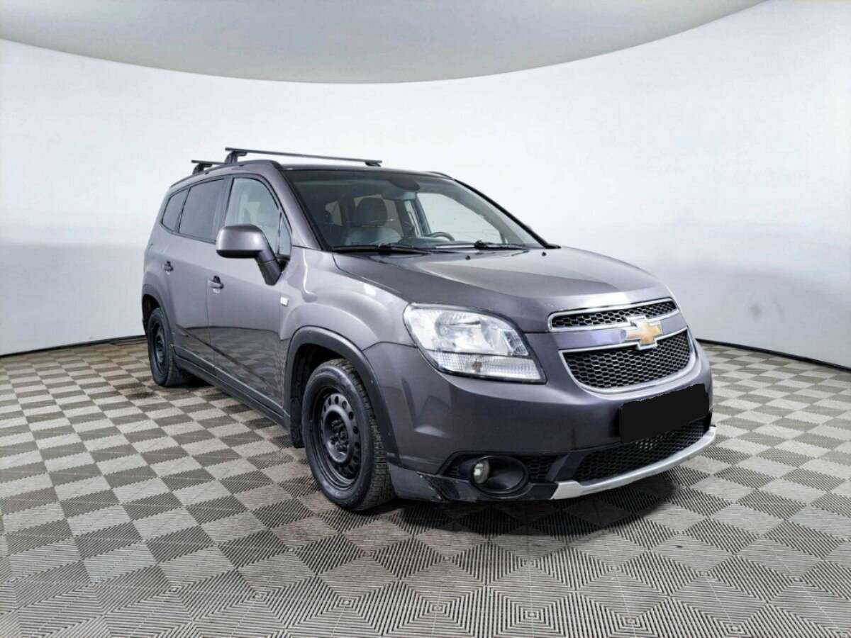 Chevrolet Orlando с пробегом — 2013 год. Фото: #2