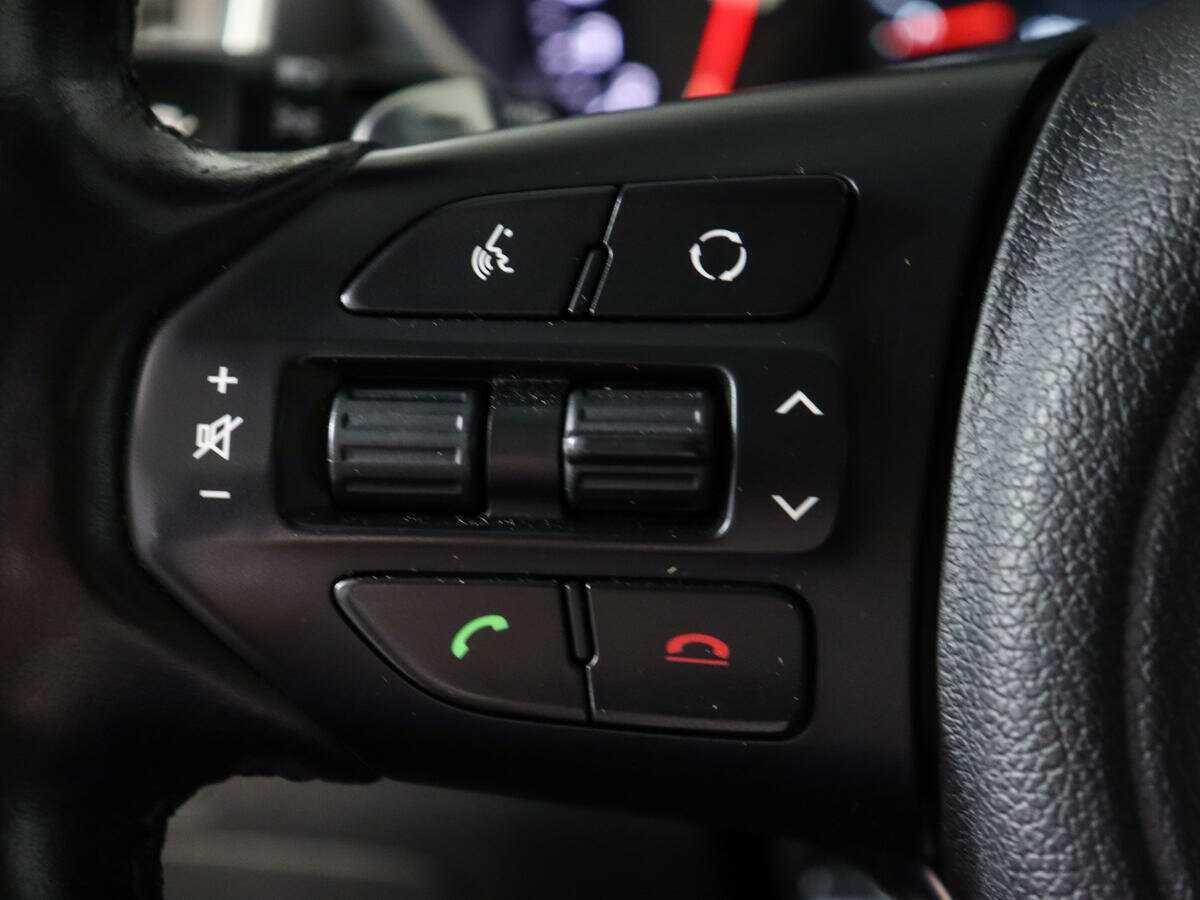 Kia Sorento с пробегом — 2017 год. Фото: #22