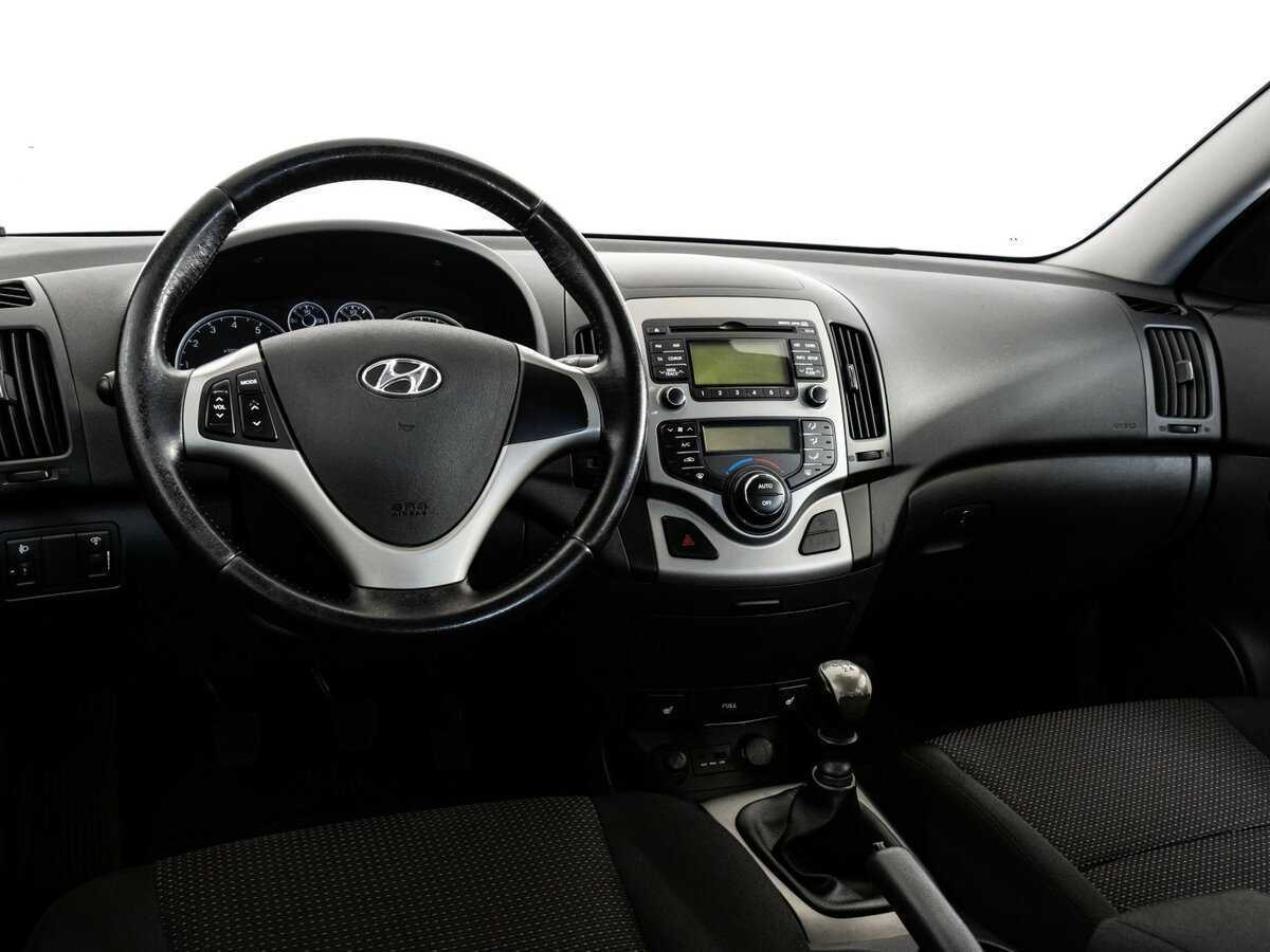 Hyundai i30 с пробегом — 2009 год. Фото: #8