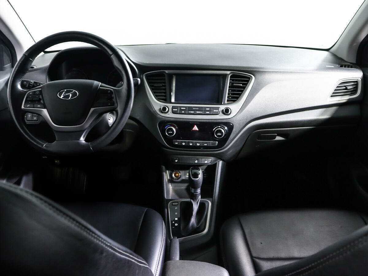 Hyundai Solaris с пробегом — 2018 год. Фото: #10