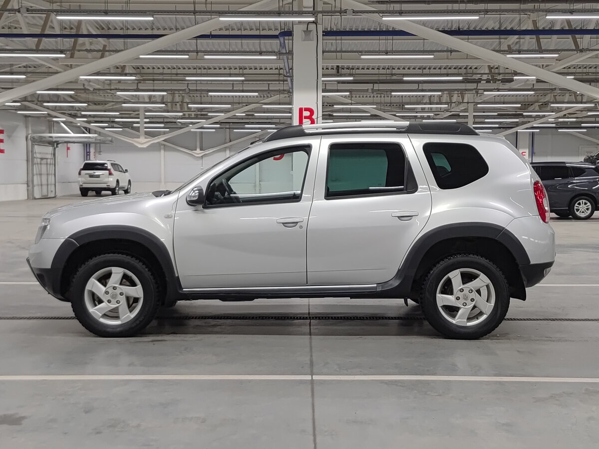 Renault Duster с пробегом — 2012 год. Фото: #7
