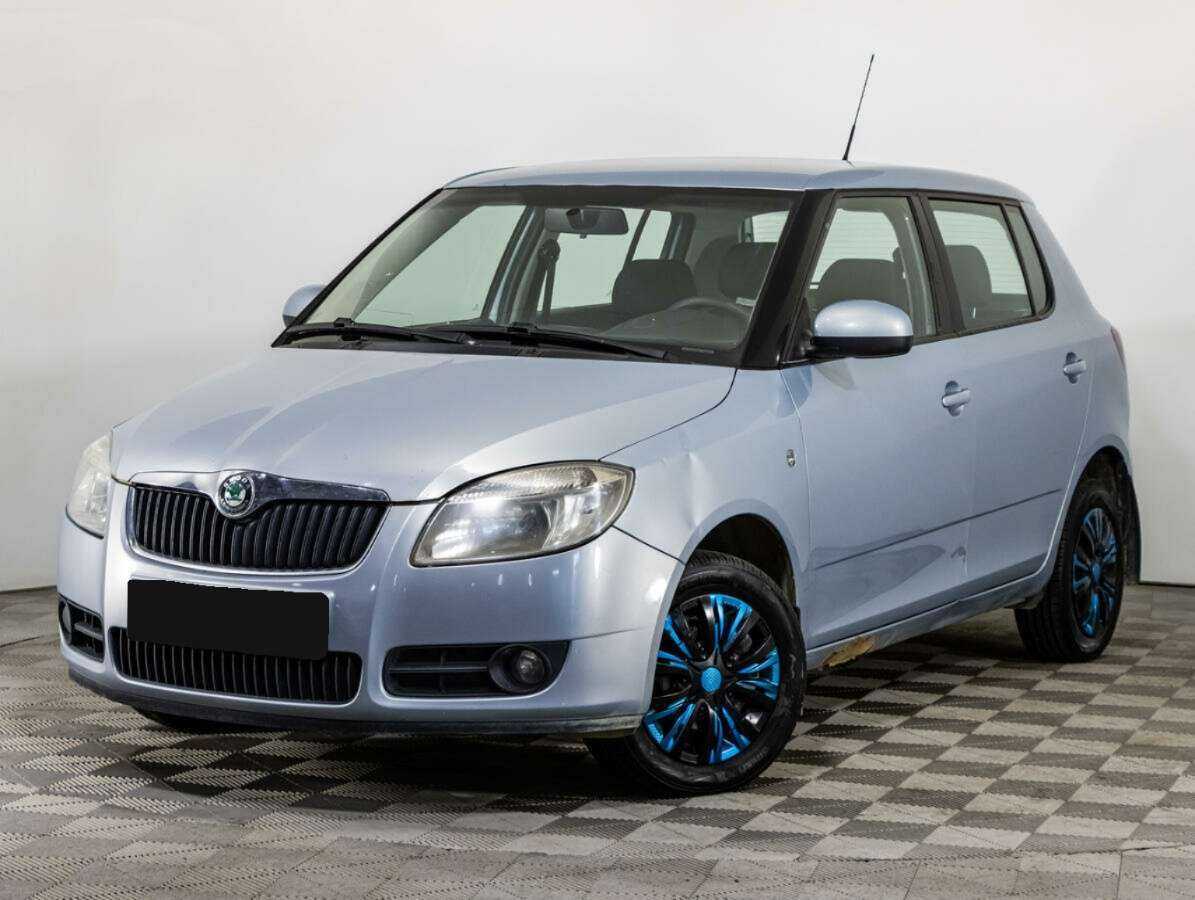 Skoda Fabia с пробегом — 2010 год. Посмотреть фото