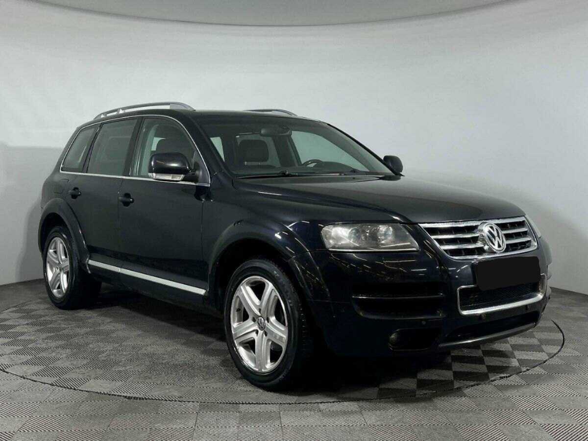 Volkswagen Touareg с пробегом — 2005 год. Фото: #2