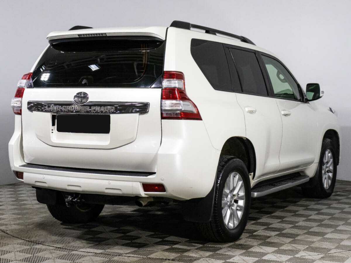 Toyota Land Cruiser Prado с пробегом — 2014 год. Фото: #3
