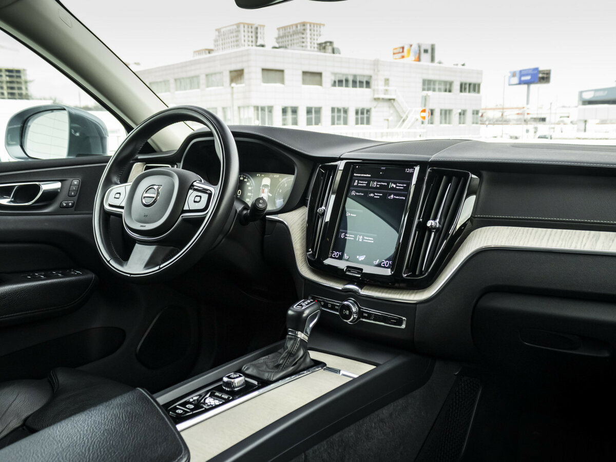 Volvo XC60 с пробегом — 2019 год. Фото: #10