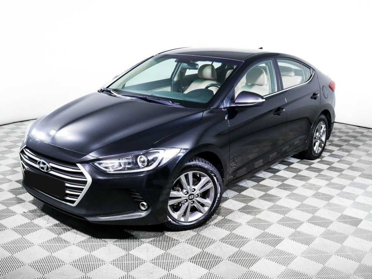 Hyundai Elantra с пробегом — 2018 год. Фото: #12