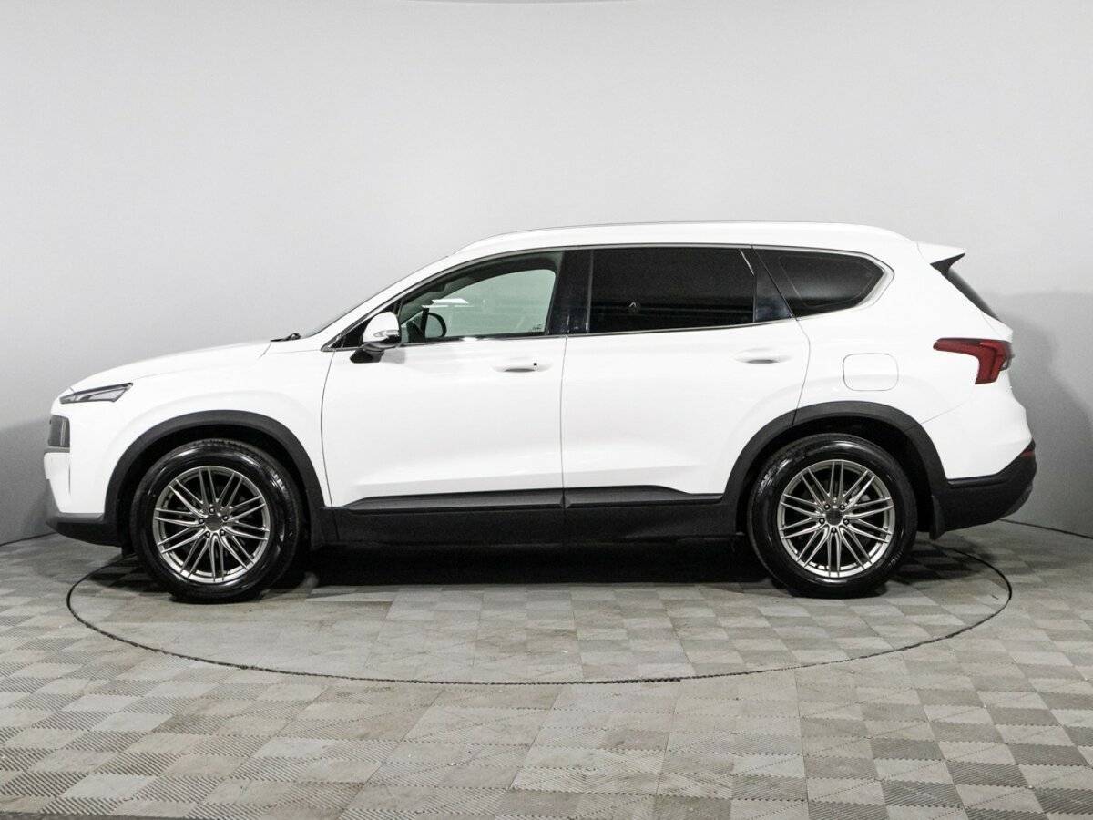 Hyundai Santa Fe с пробегом — 2021 год. Фото: #7