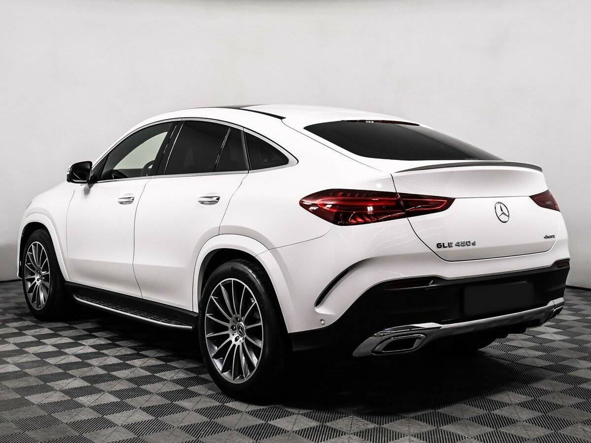 Mercedes-Benz GLE Coupe с пробегом — 2023 год. Фото: #6