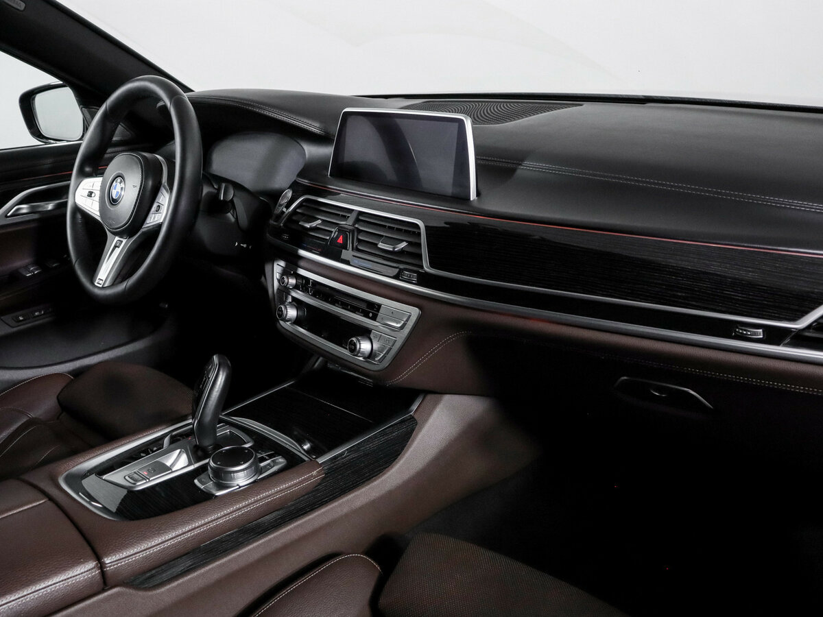 BMW 7 серии с пробегом — 2019 год. Фото: #6