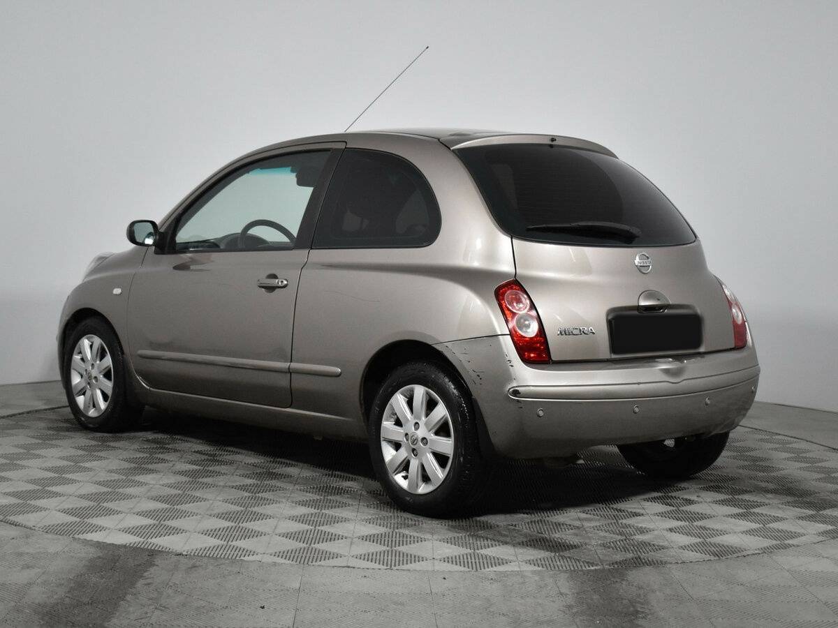 Nissan Micra с пробегом — 2008 год. Фото: #6