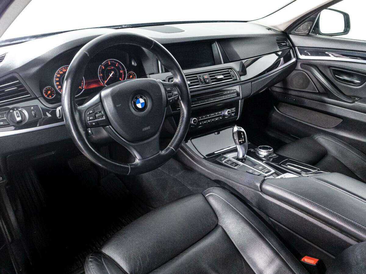 BMW 5 серии с пробегом — 2014 год. Фото: #10