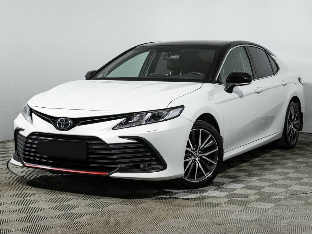 Toyota Camry с пробегом — 2021 год. Фото: #0