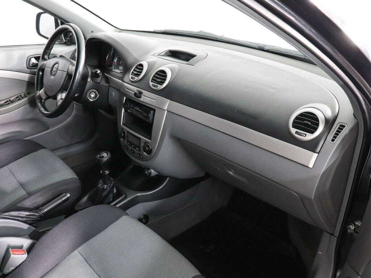 Chevrolet Lacetti с пробегом — 2010 год. Фото: #5