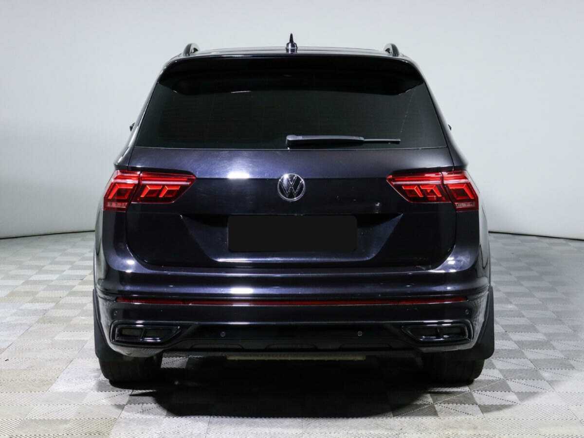 Volkswagen Tiguan с пробегом — 2021 год. Фото: #4