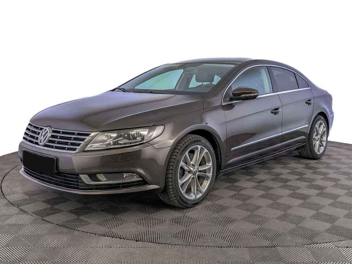 Volkswagen Passat CC с пробегом — 2012 год. Фото: #0