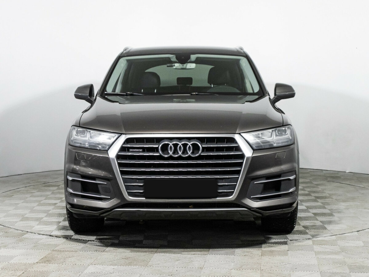 Audi Q7 с пробегом — 2015 год. Фото: #1