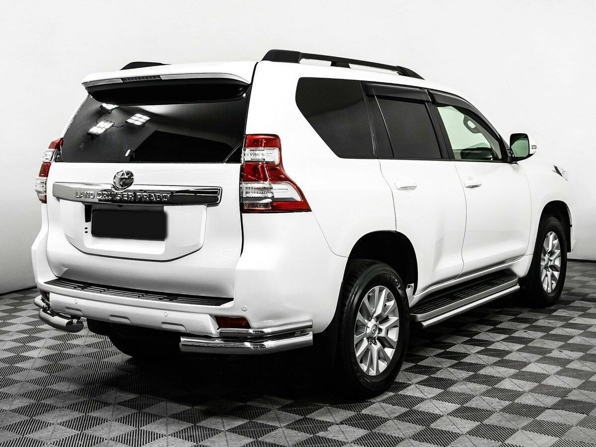 Toyota Land Cruiser Prado с пробегом — 2016 год. Фото: #4