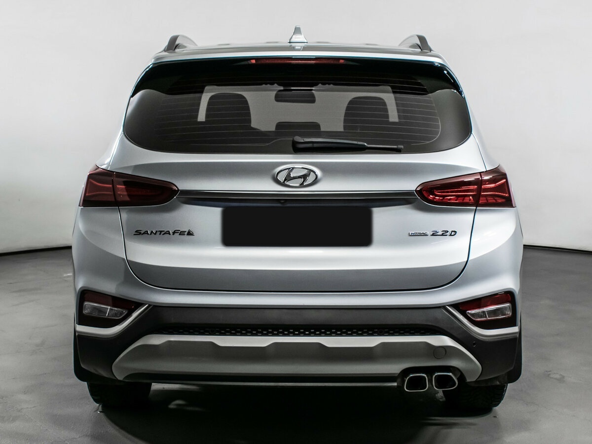Hyundai Santa Fe с пробегом — 2018 год. Фото: #5
