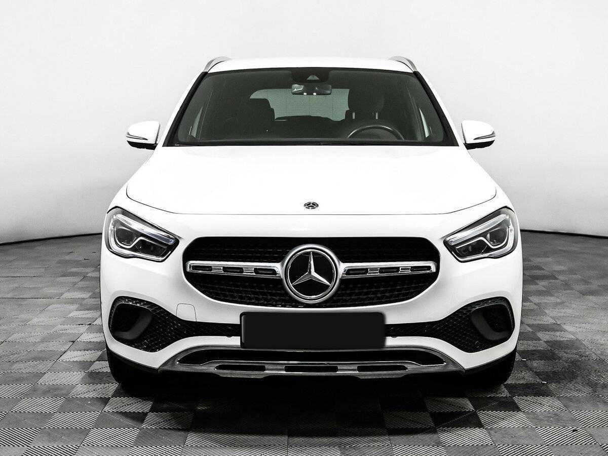 Mercedes-Benz GLA с пробегом — 2020 год. Фото: #1
