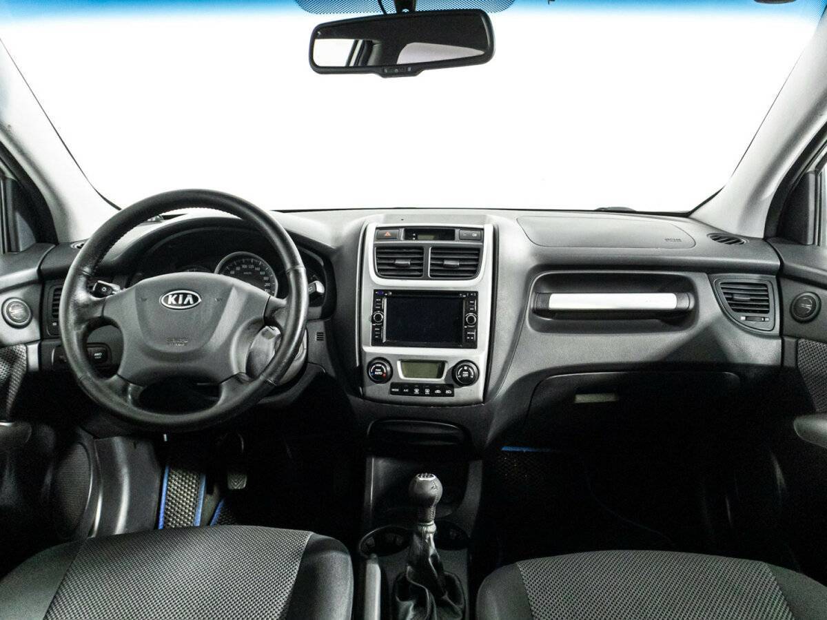 Kia Sportage с пробегом — 2010 год. Фото: #12