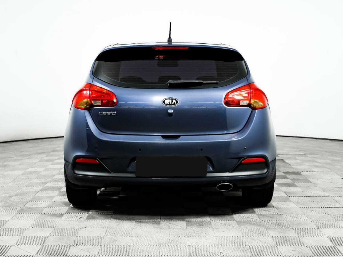 Kia Ceed с пробегом — 2014 год. Фото: #5