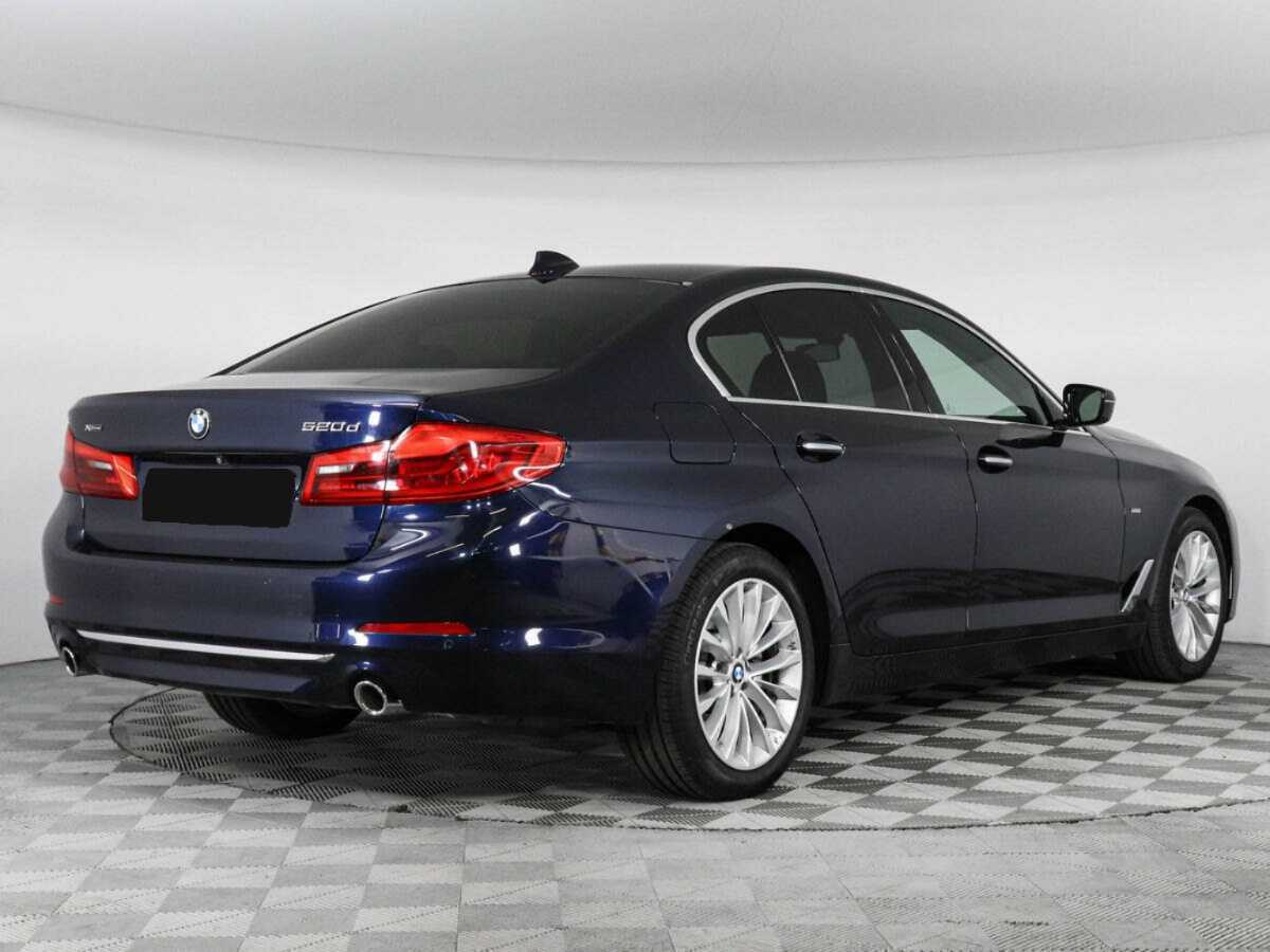 BMW 5 серии с пробегом — 2017 год. Фото: #1
