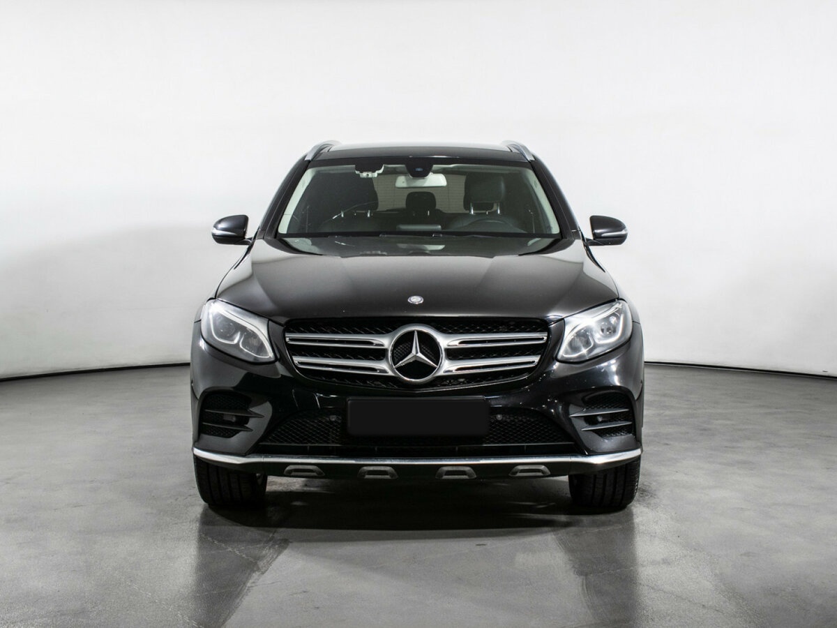 Mercedes-Benz GLC с пробегом — 2017 год. Фото: #1
