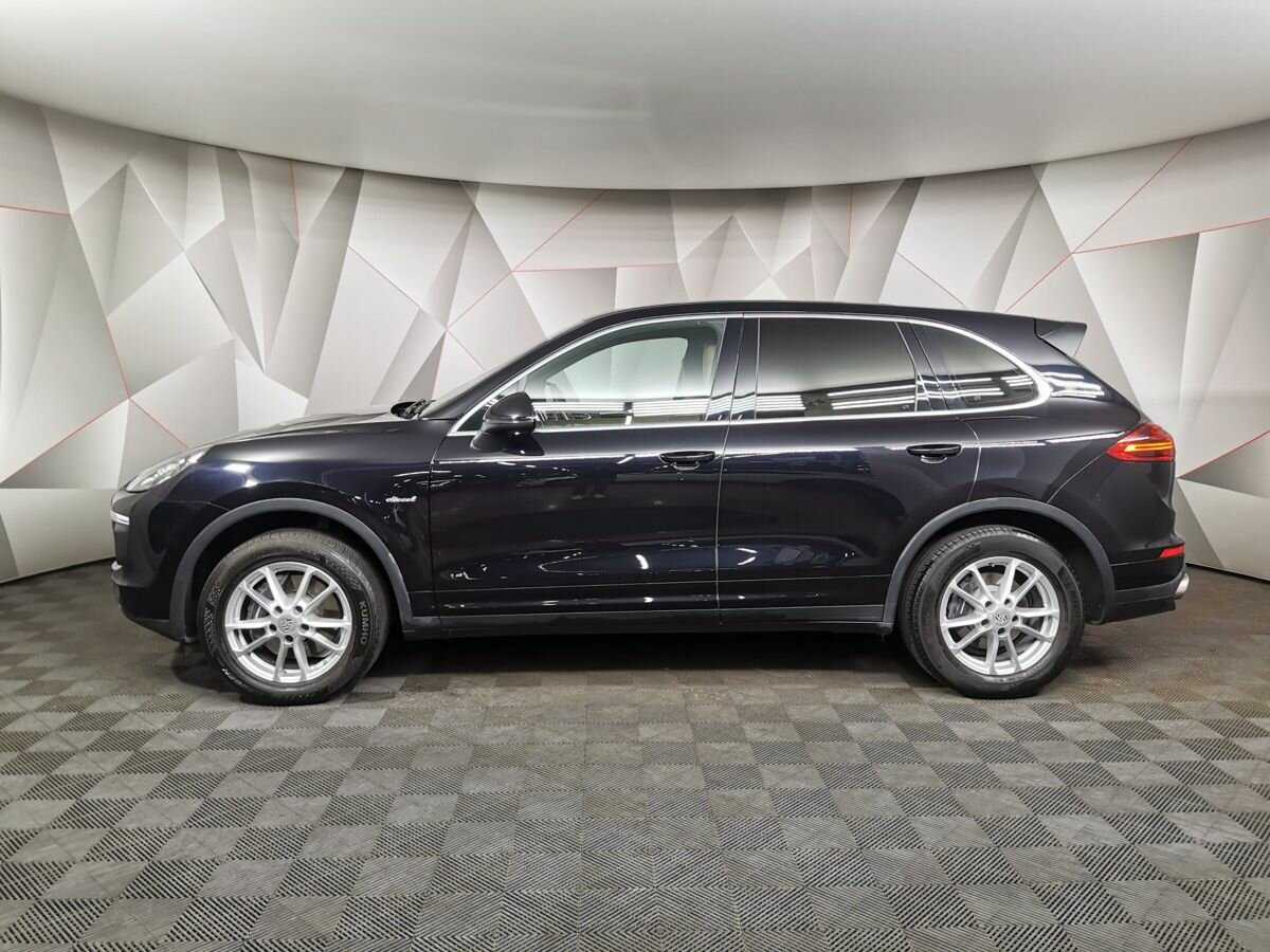 Porsche Cayenne с пробегом — 2015 год. Фото: #4