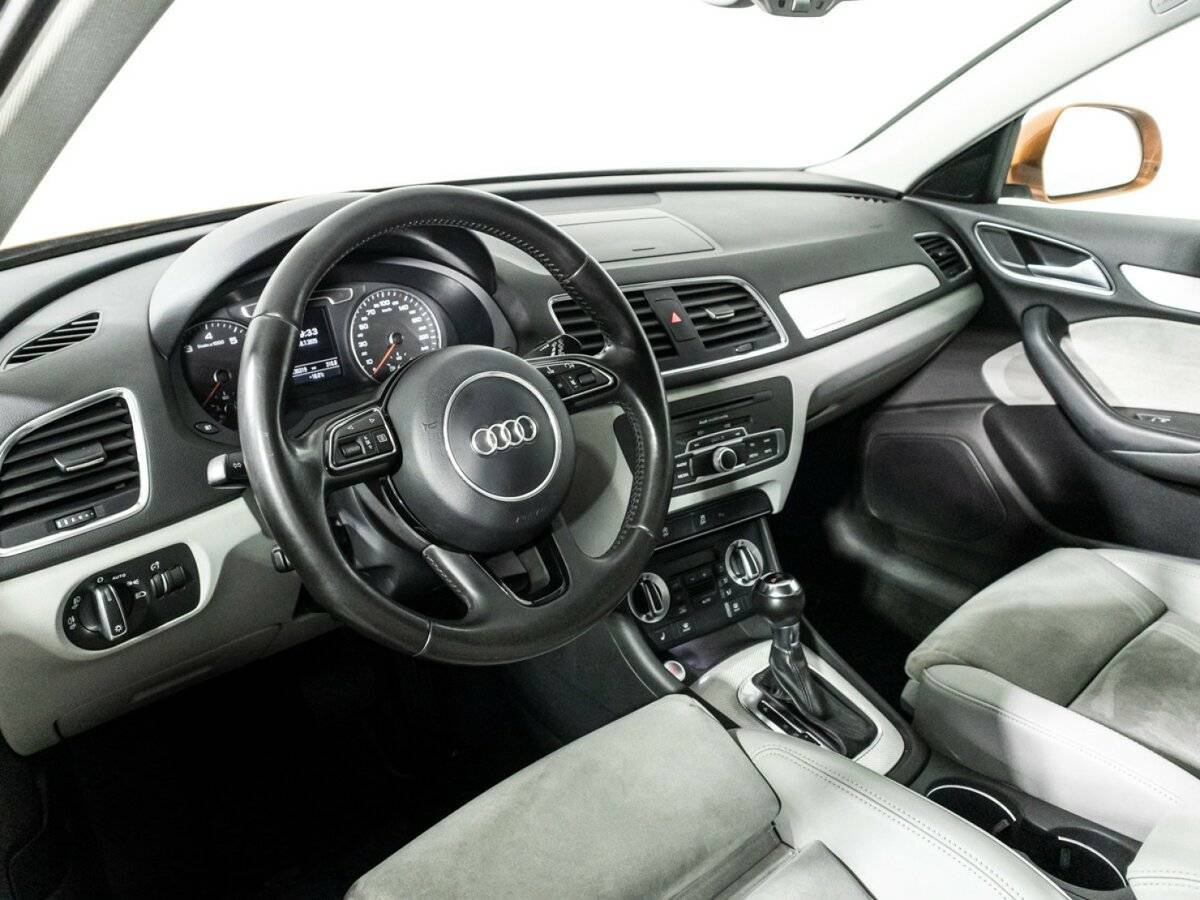 Audi Q3 с пробегом — 2011 год. Фото: #10
