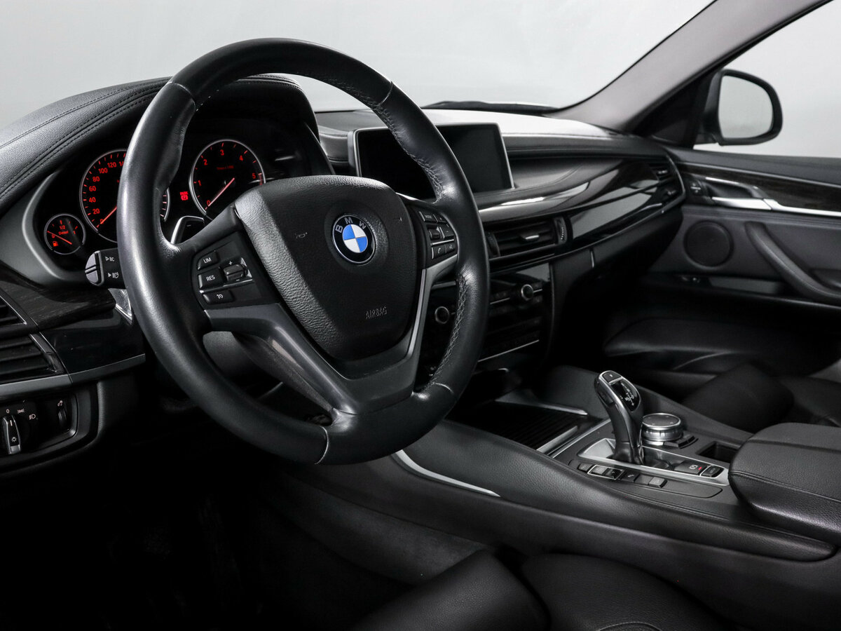 BMW X6 с пробегом — 2015 год. Фото: #13