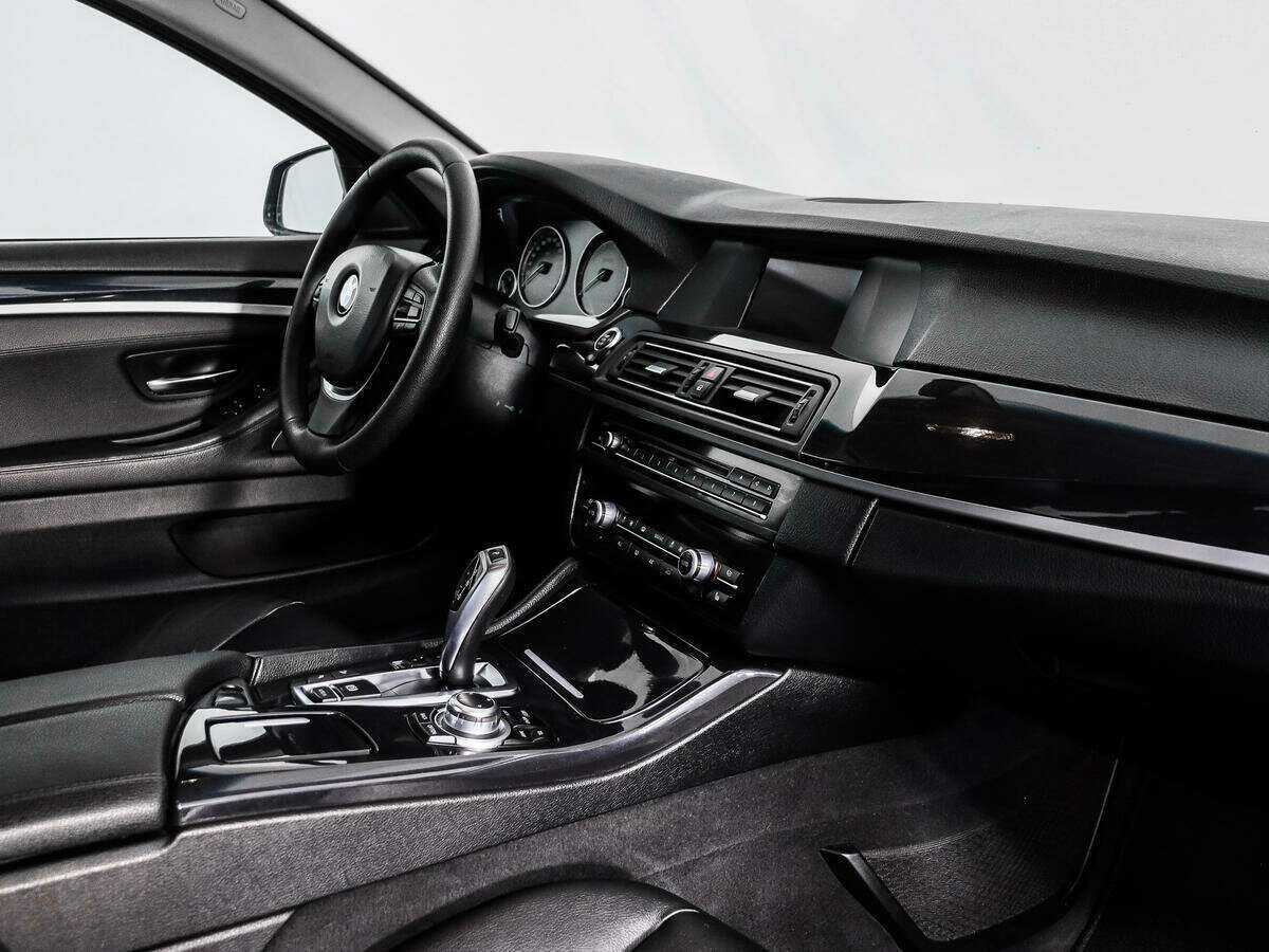 BMW 5 серии с пробегом — 2013 год. Фото: #11