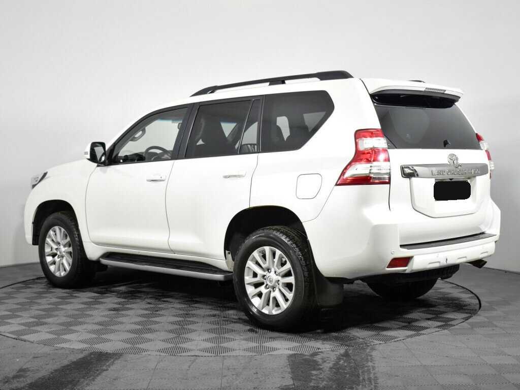 Toyota Land Cruiser Prado с пробегом — 2015 год. Фото: #5