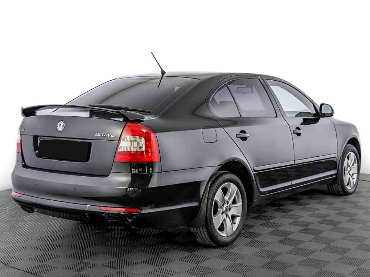 Skoda Octavia с пробегом — 2011 год. Фото: #4