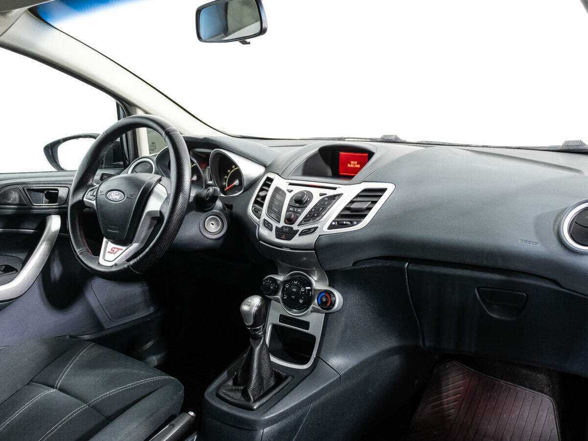 Ford Fiesta с пробегом — 2008 год. Фото: #8