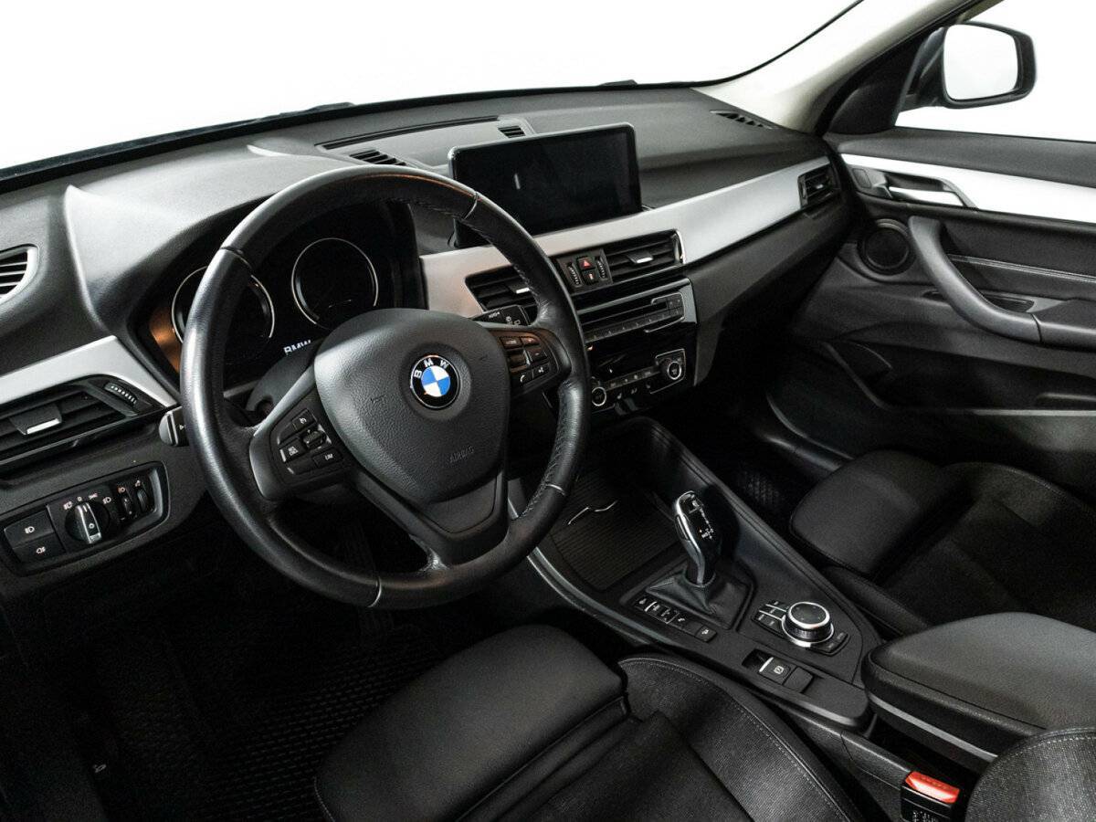 BMW X1 с пробегом — 2021 год. Фото: #10