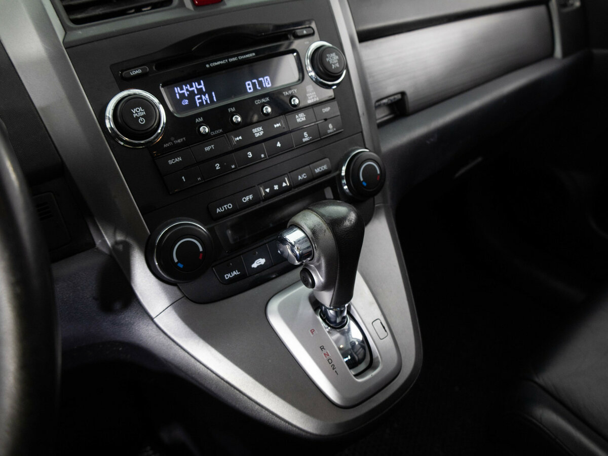 Honda CR-V с пробегом — 2008 год. Фото: #15