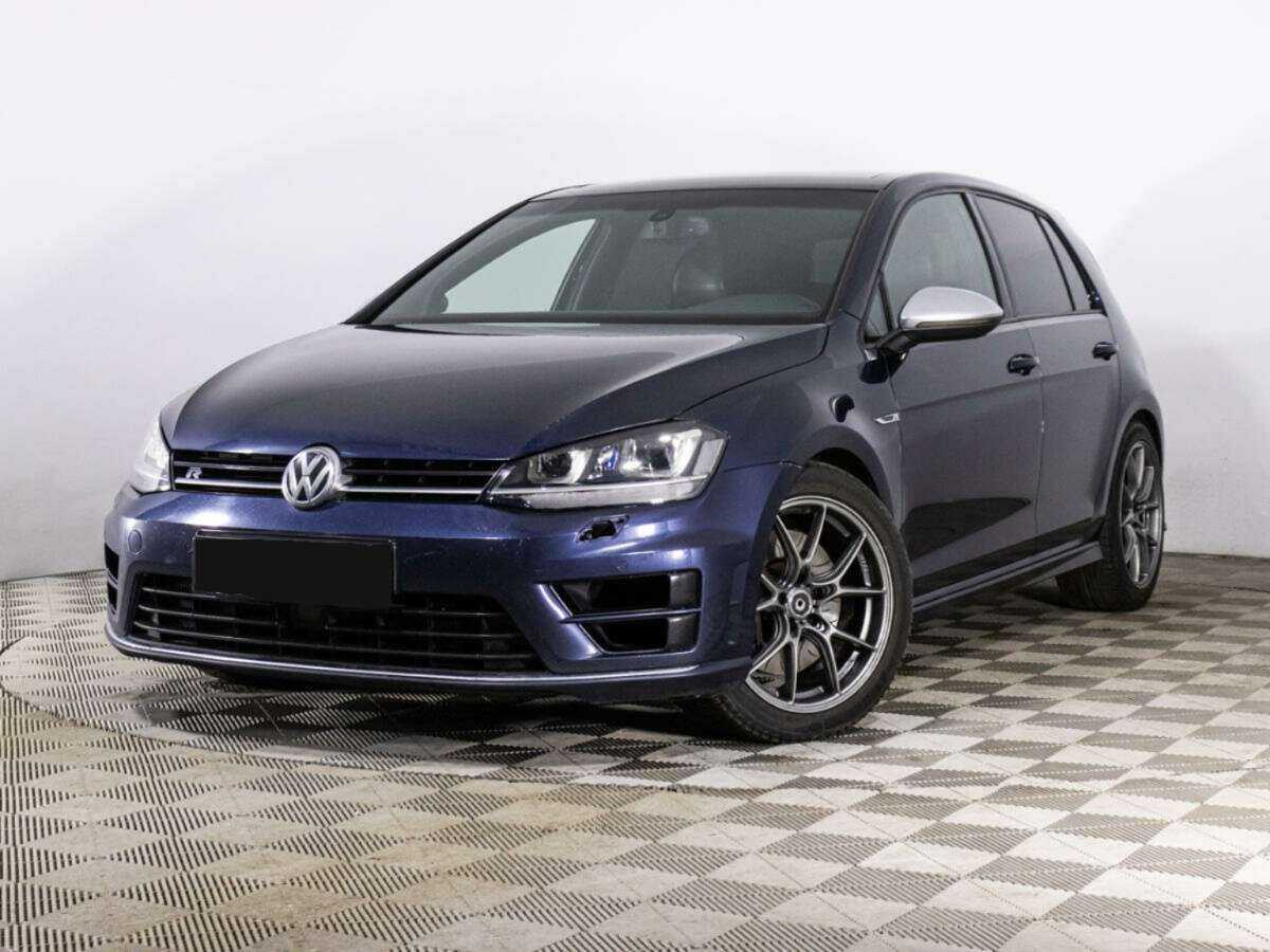Volkswagen Golf R с пробегом — 2014 год. Фото: #0