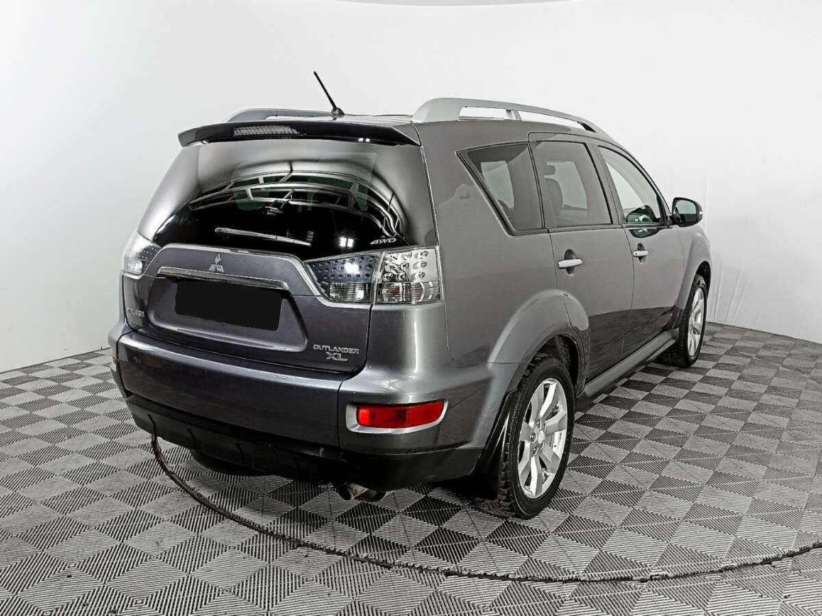 Mitsubishi Outlander с пробегом — 2010 год. Фото: #4