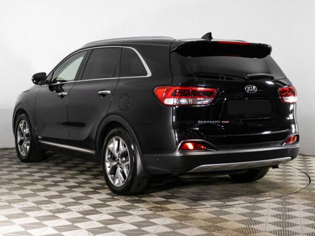 Kia Sorento с пробегом — 2016 год. Фото: #6