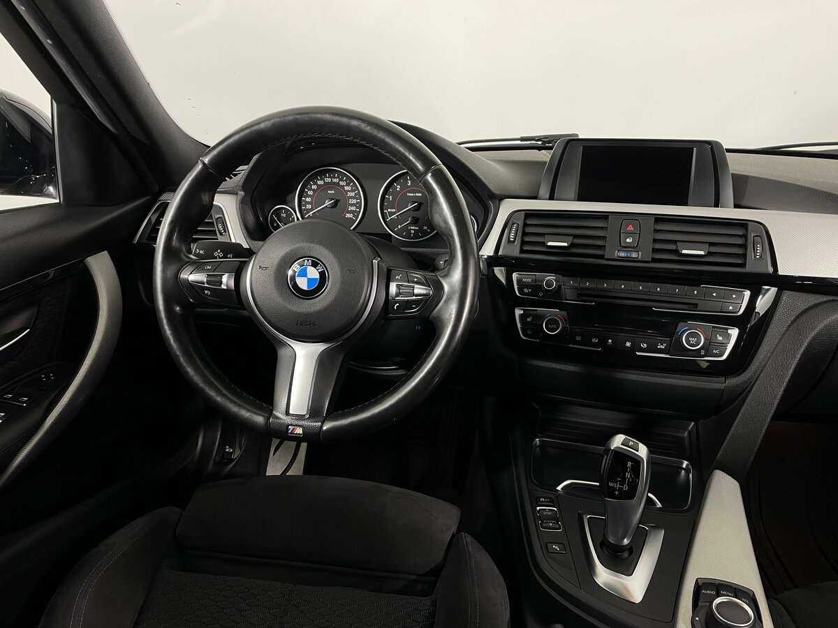 BMW 3 серии с пробегом — 2016 год. Фото: #12