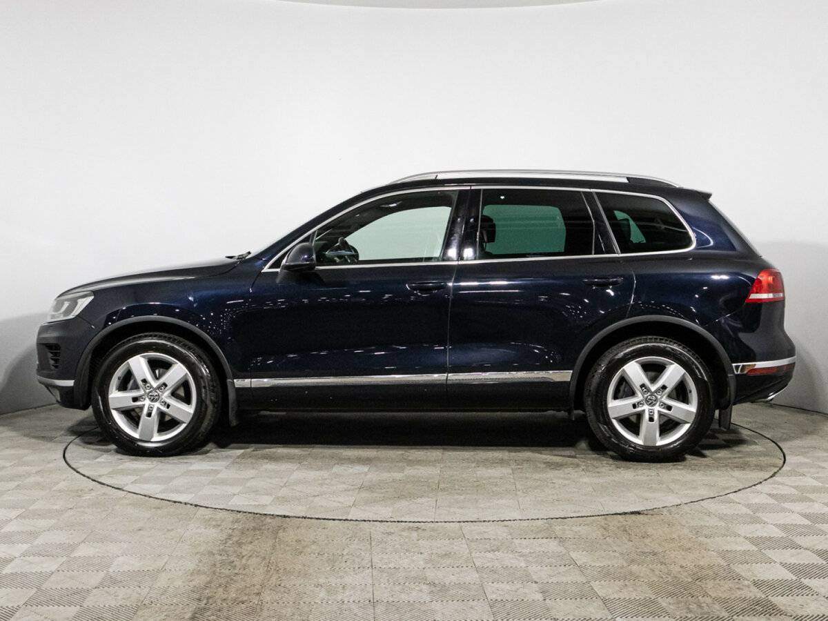 Volkswagen Touareg с пробегом — 2016 год. Фото: #7