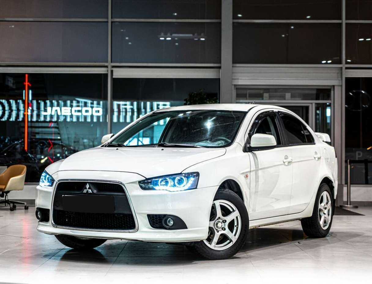 Mitsubishi Lancer с пробегом — 2011 год. Посмотреть фото