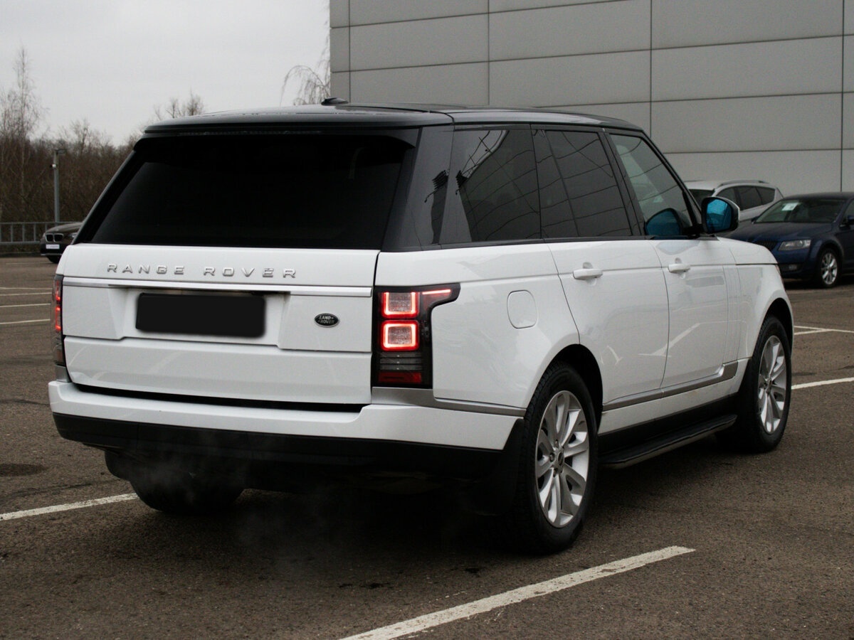 Land Rover Range Rover с пробегом — 2014 год. Фото: #4
