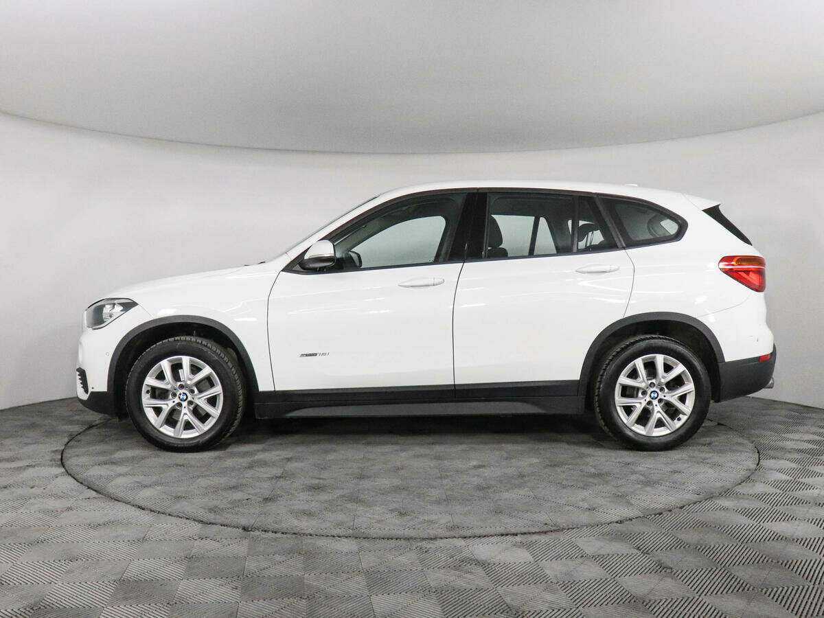 BMW X1 с пробегом — 2017 год. Фото: #4