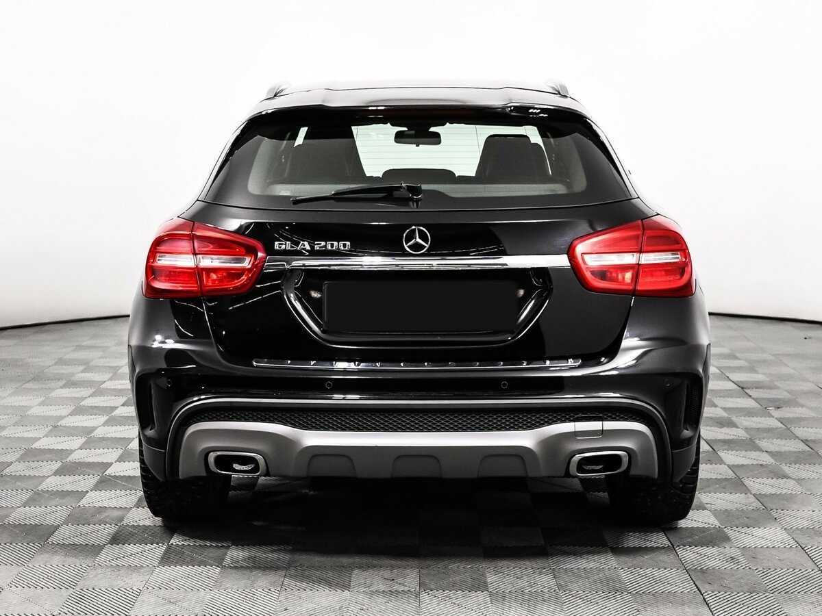 Mercedes-Benz GLA с пробегом — 2015 год. Фото: #5
