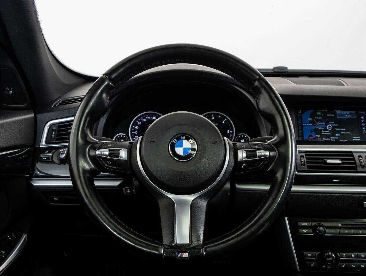 BMW 5 серии с пробегом — 2012 год. Фото: #11
