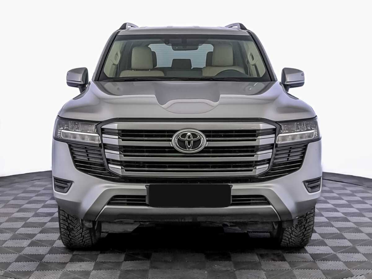 Toyota Land Cruiser с пробегом — 2022 год. Фото: #1