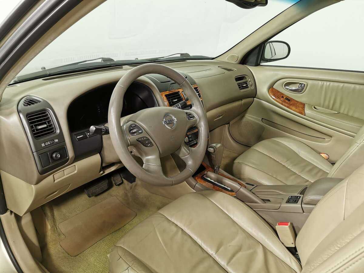 Nissan Maxima с пробегом — 2004 год. Фото: #14